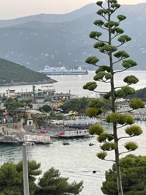 Vila Athina Ksamil